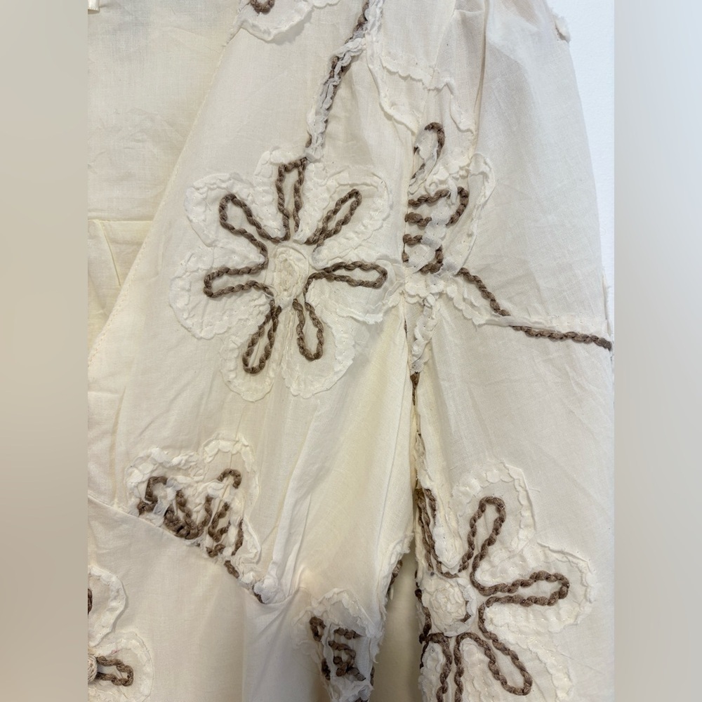 Camellia Isla Embroidered Dress NWOT, sz : small - Picture 9 of 15